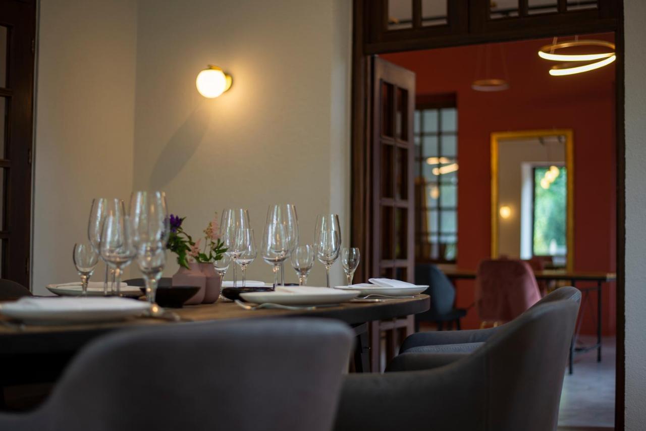 Schlosshotel Braunfels & Himmelreich Bagian luar foto